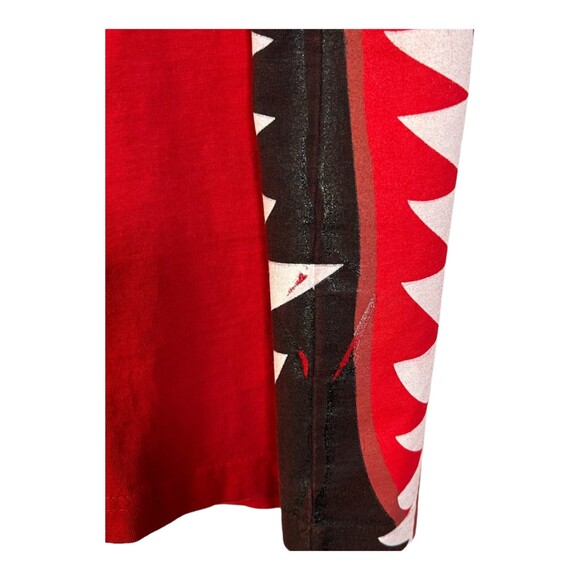 Akoo Brand Red Shark Bite Graphic Tank Top Men's Size Small - Picture 4 of 4